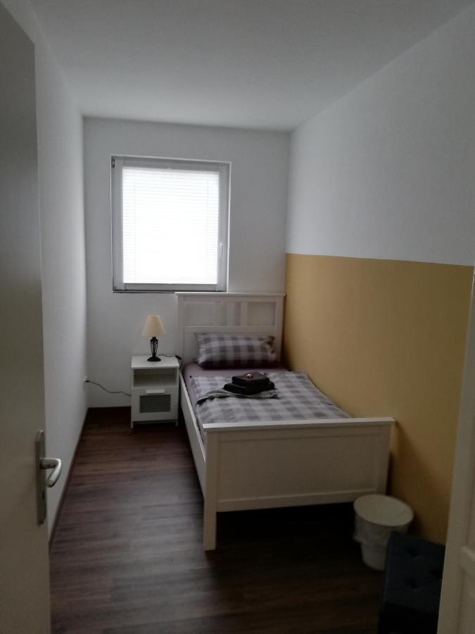 Apartmenthaus Mehrow Ahrensfelde Extérieur photo